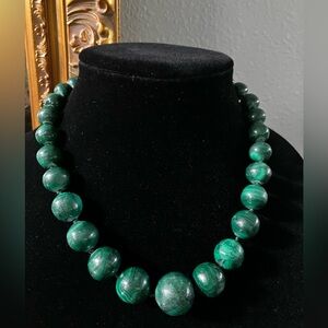 Elegant Malachite Necklace
